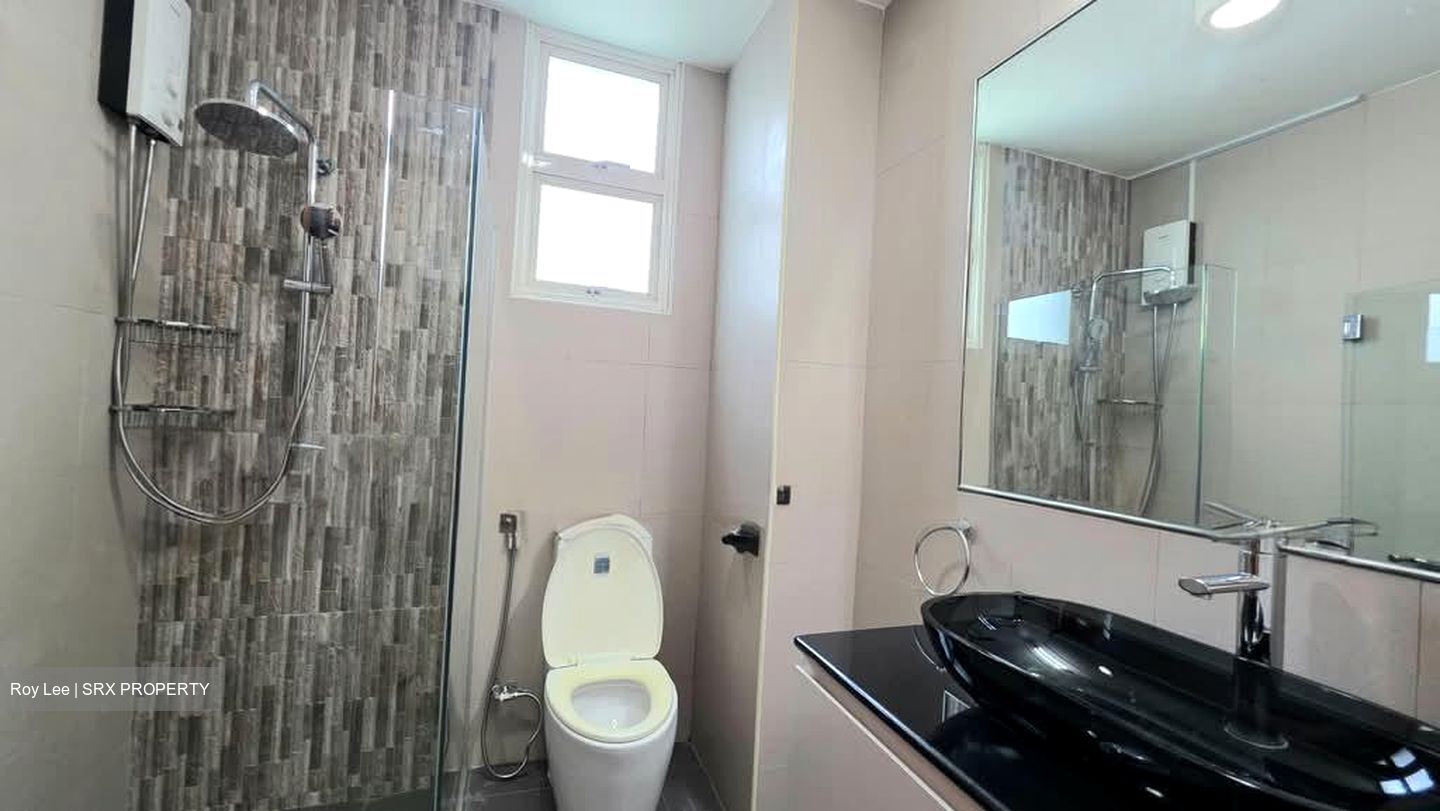 Lorong Lew Lian (D19), Semi-Detached #580774241